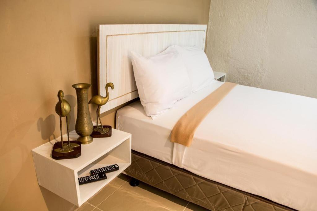 Hotel Avenija Olongapo Zewnętrze zdjęcie