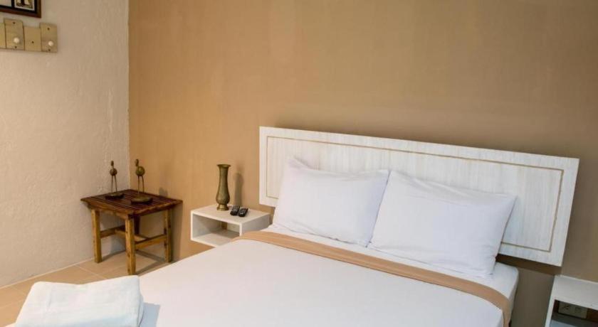 Hotel Avenija Olongapo Zewnętrze zdjęcie