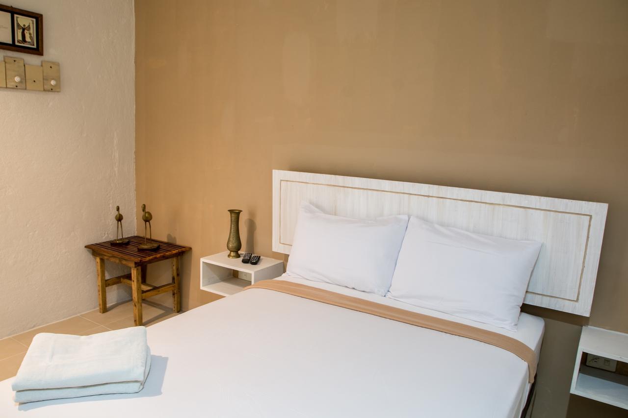 Hotel Avenija Olongapo Zewnętrze zdjęcie