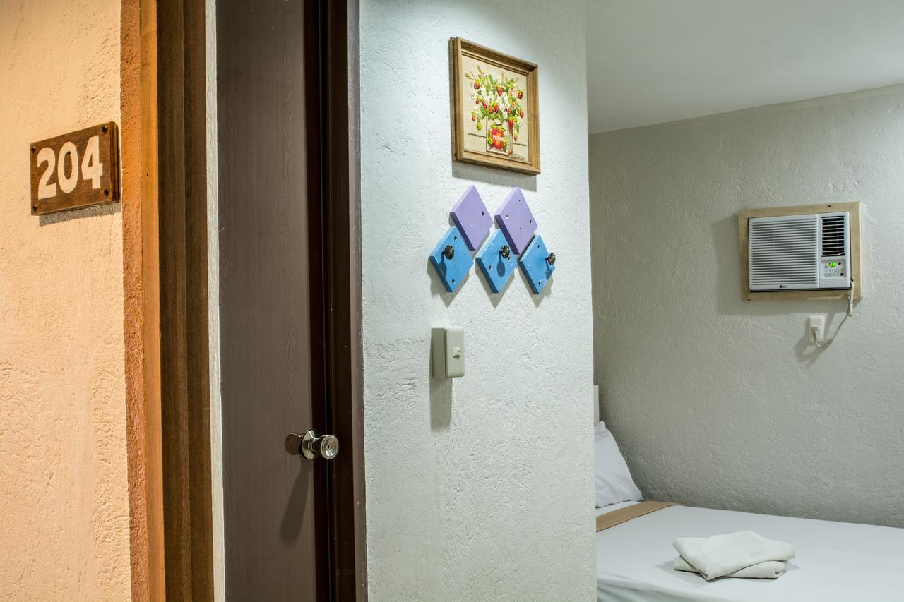Hotel Avenija Olongapo Zewnętrze zdjęcie